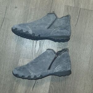 Skechers Women's 11W Bikers-Zippiest-Moc-Toe Outside Zip Bootie Ankle Boot Gray